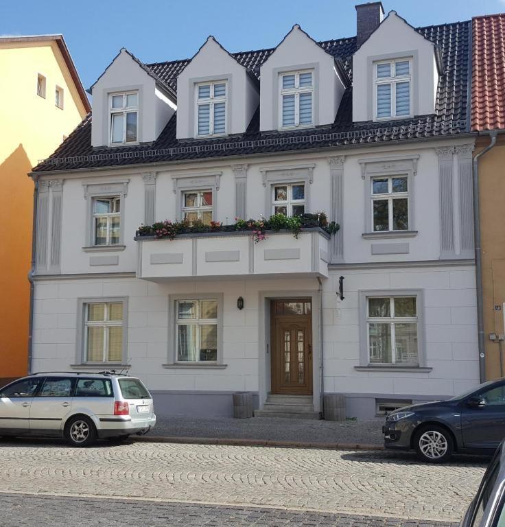 Fewo Am Marktplatz II Eisenhüttenstadt Eksteriør bilde